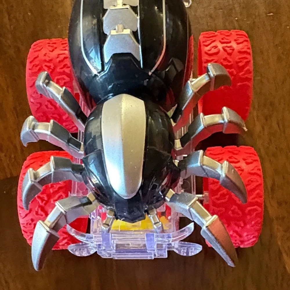 Insect-Themed Toy Cars Set - Red, Black, Green, Yellow
